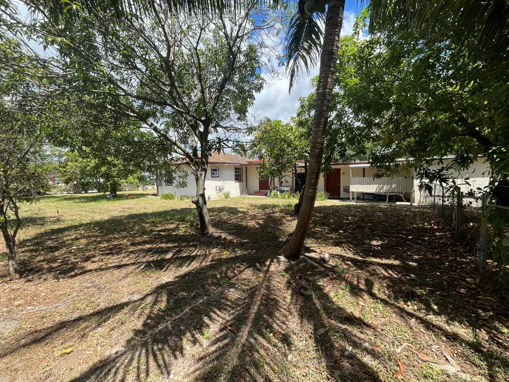 821 SW 4th Avenue Delray Beach, FL 33444