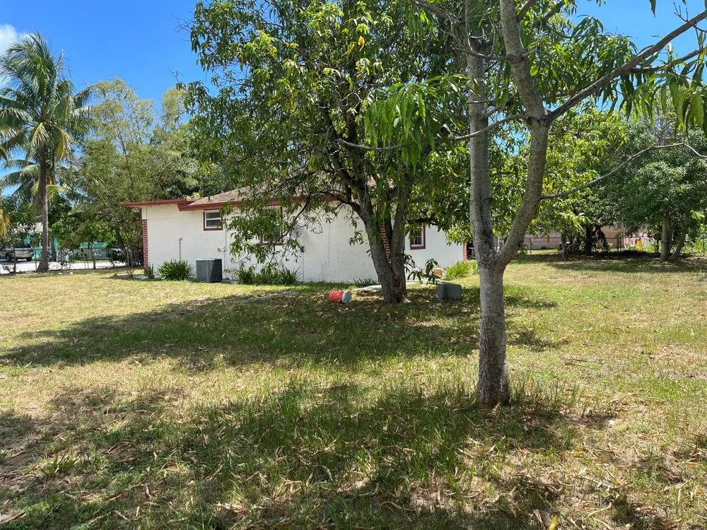 821 SW 4th Avenue Delray Beach, FL 33444