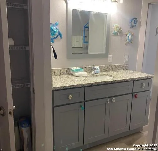 800 Sandcastle Dr #104 Port Aransas, TX 78373
