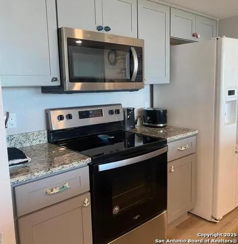 800 Sandcastle Dr #104 Port Aransas, TX 78373