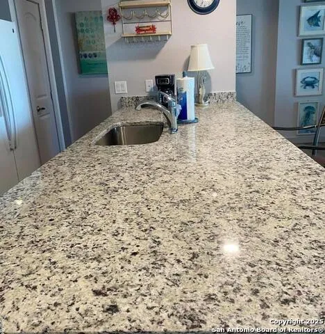 800 Sandcastle Dr #104 Port Aransas, TX 78373
