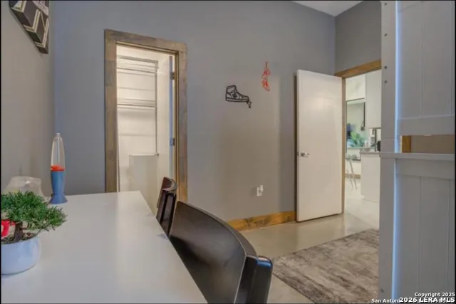 1542 Alamo Unit 203 San Antonio, TX 78215