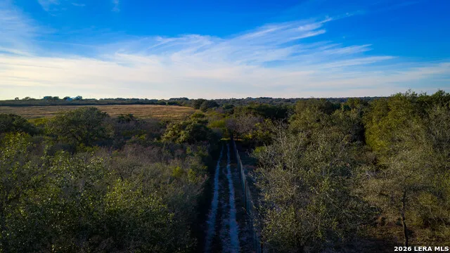 7869 County Road 203 Beeville, TX 78102
