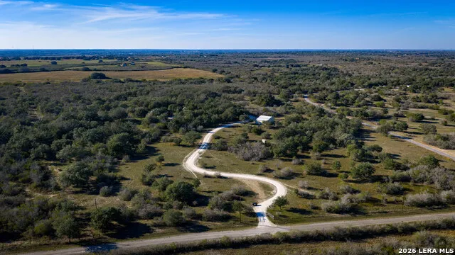7869 County Road 203 Beeville, TX 78102