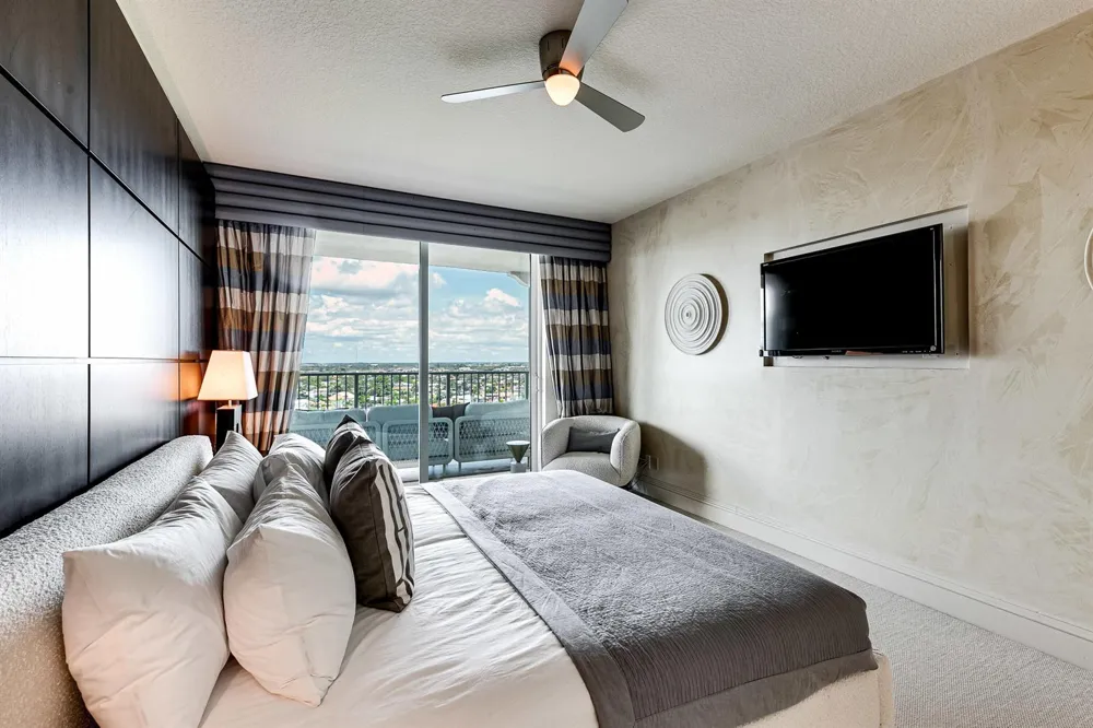 3720 S Ocean Boulevard #1406/1407 Highland Beach, FL 33487