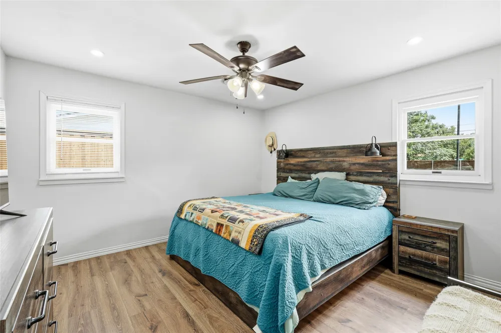 588 Pine Street Lewisville, TX 75057