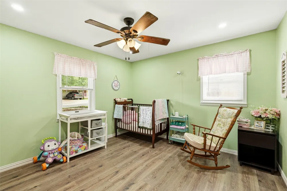 588 Pine Street Lewisville, TX 75057
