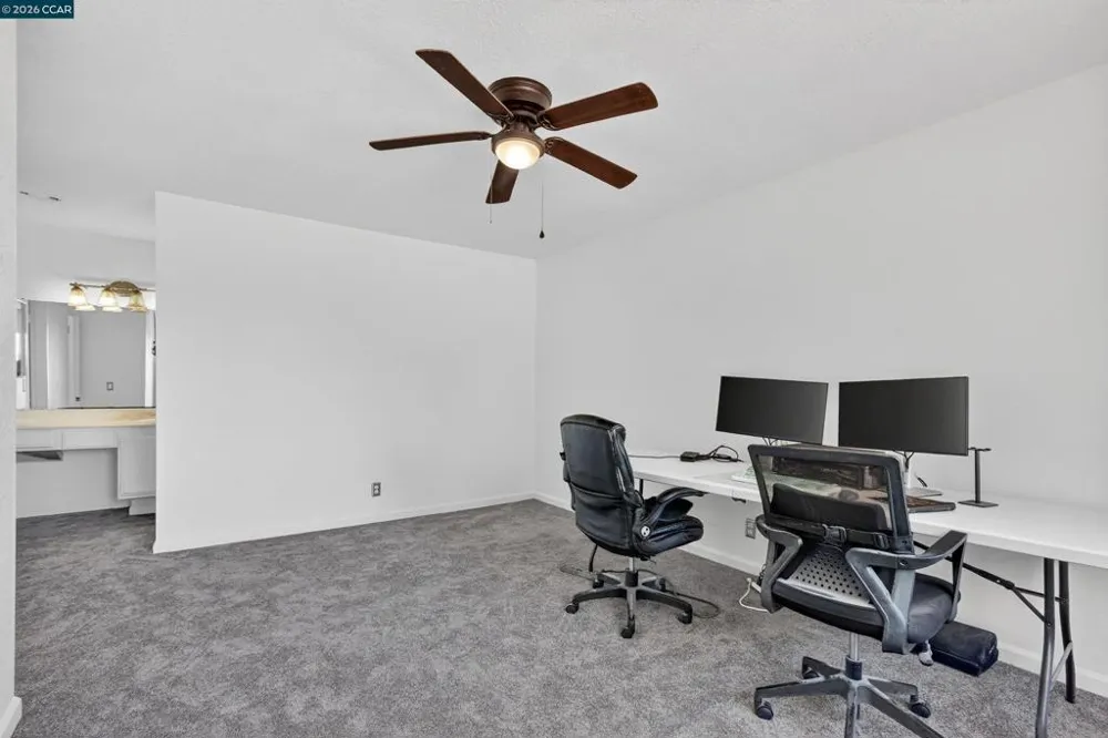 730 Stratford Avenue Dixon, CA 95620