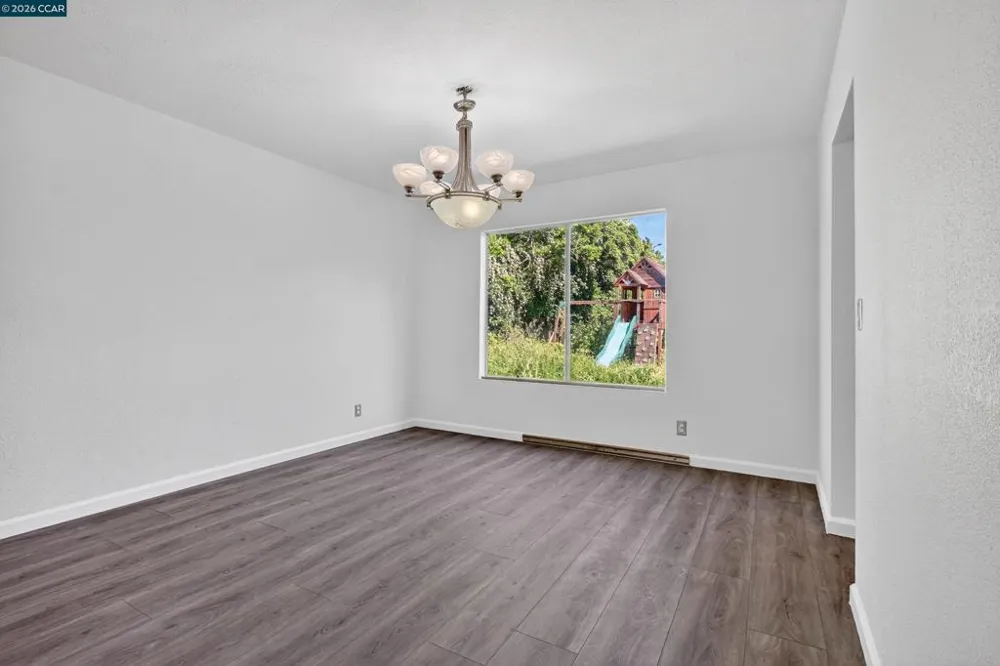 730 Stratford Avenue Dixon, CA 95620