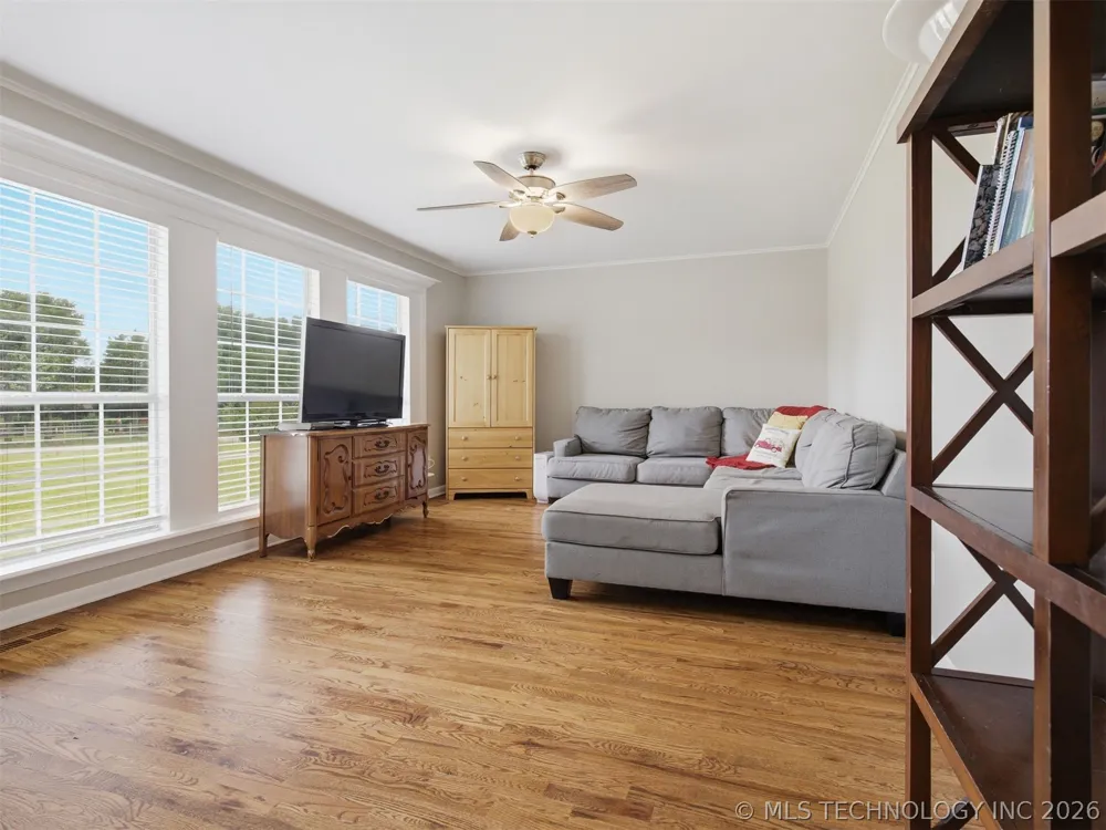 5603 E 96th Street Sperry, OK 74073