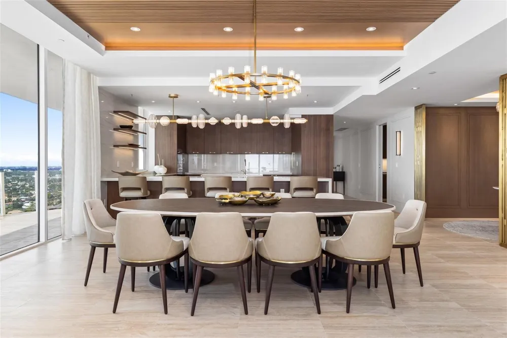 525 Fort Lauderdale Beach Boulevard #2201 Fort Lauderdale, FL 33304