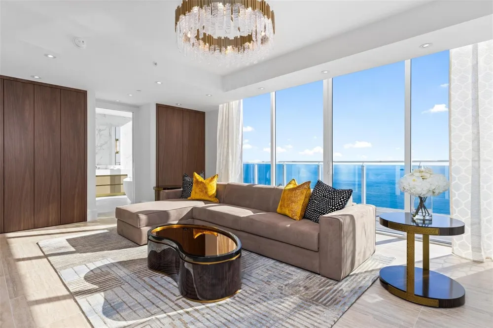 525 Fort Lauderdale Beach Boulevard #2201 Fort Lauderdale, FL 33304