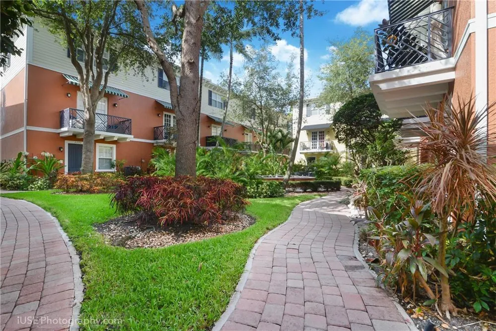 2299 NE 9th Avenue #2299 Wilton Manors, FL 33305