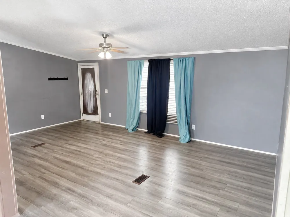 400 5th Street Tupelo, OK 74572