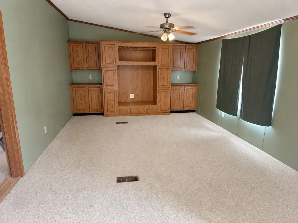 400 5th Street Tupelo, OK 74572