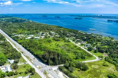 Milton Rd &  River Woods Drive