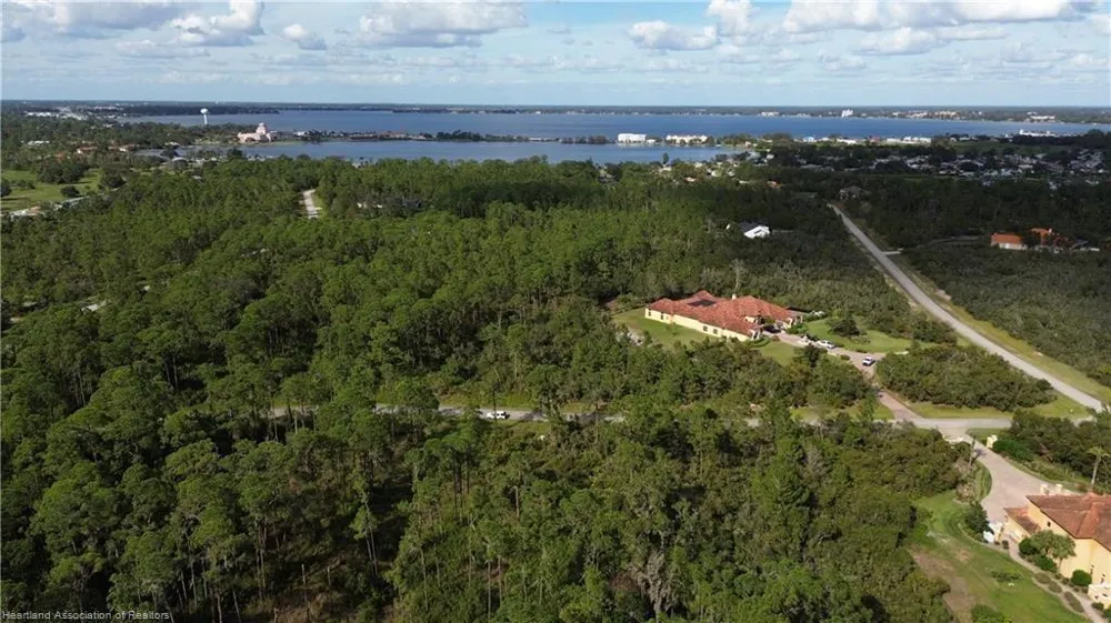 3029 Hawks Landing Circle Sebring, FL 33875