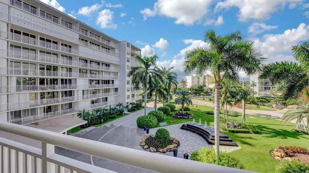 3546 S Ocean Boulevard #418 South Palm Beach, FL 33480