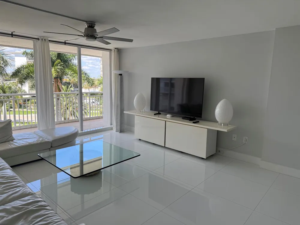 3546 S Ocean Boulevard #418 South Palm Beach, FL 33480