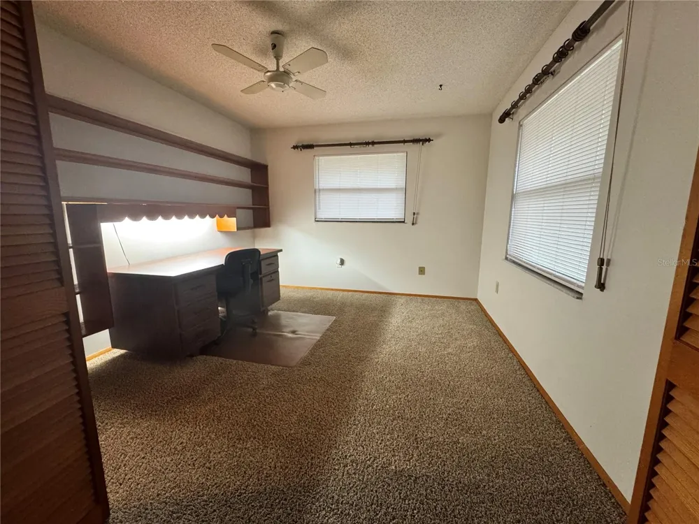 8225 E HIGHWAY 25 Belleview, FL 34420