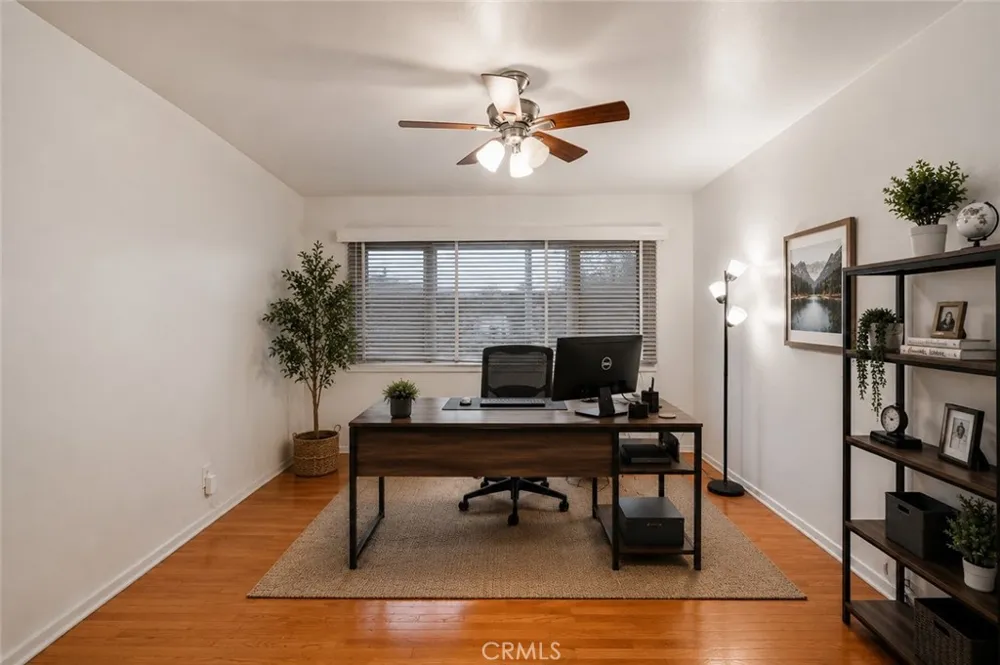 4715 Presidio View Park, CA 90043