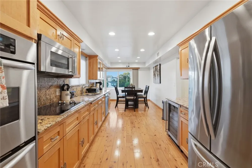 4715 Presidio View Park, CA 90043