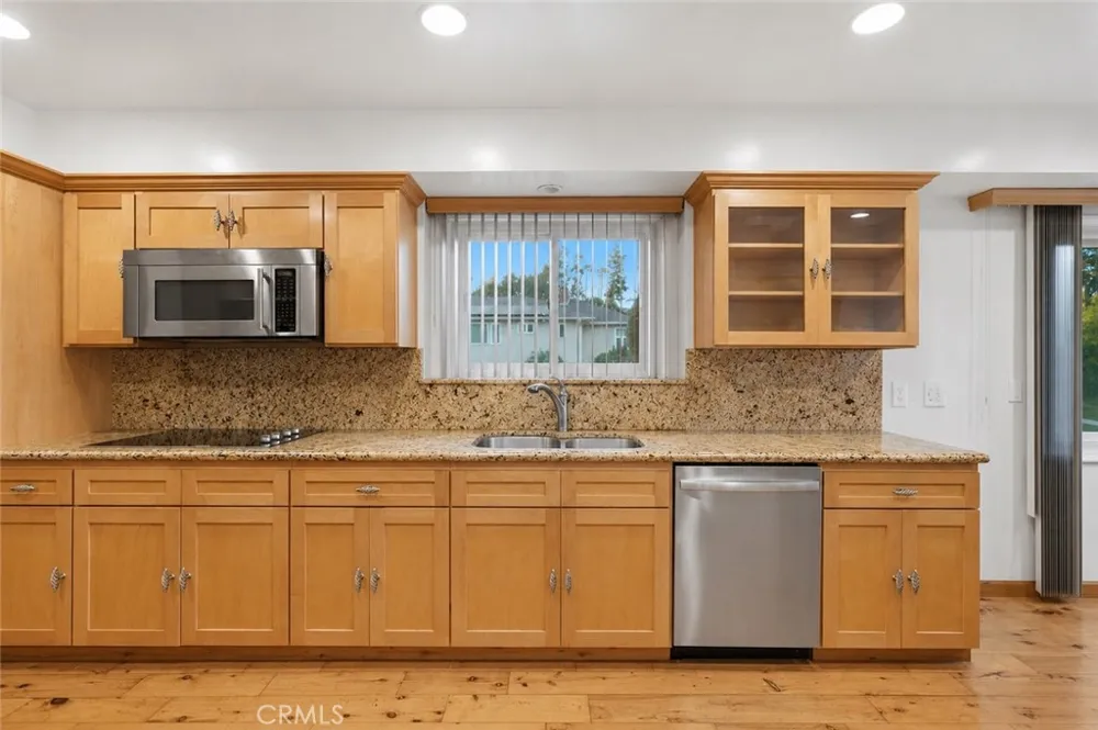 4715 Presidio View Park, CA 90043