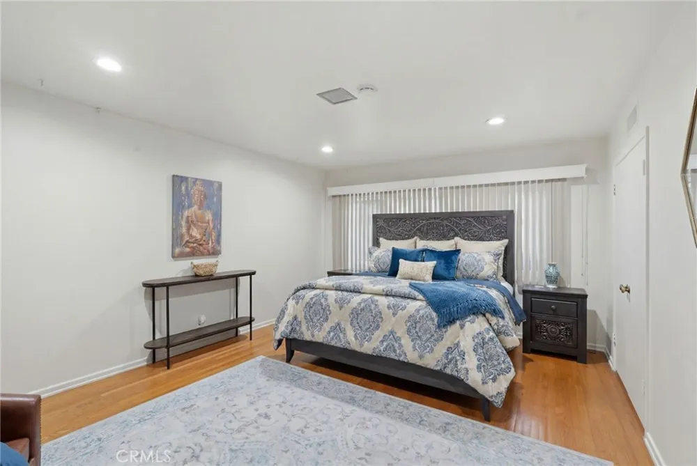 4715 Presidio View Park, CA 90043