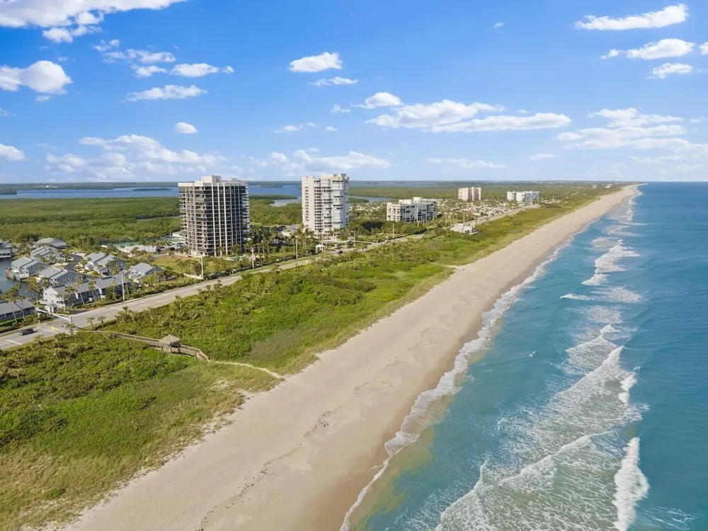 4949 Highway A1a #61 Hutchinson Island, FL 34949