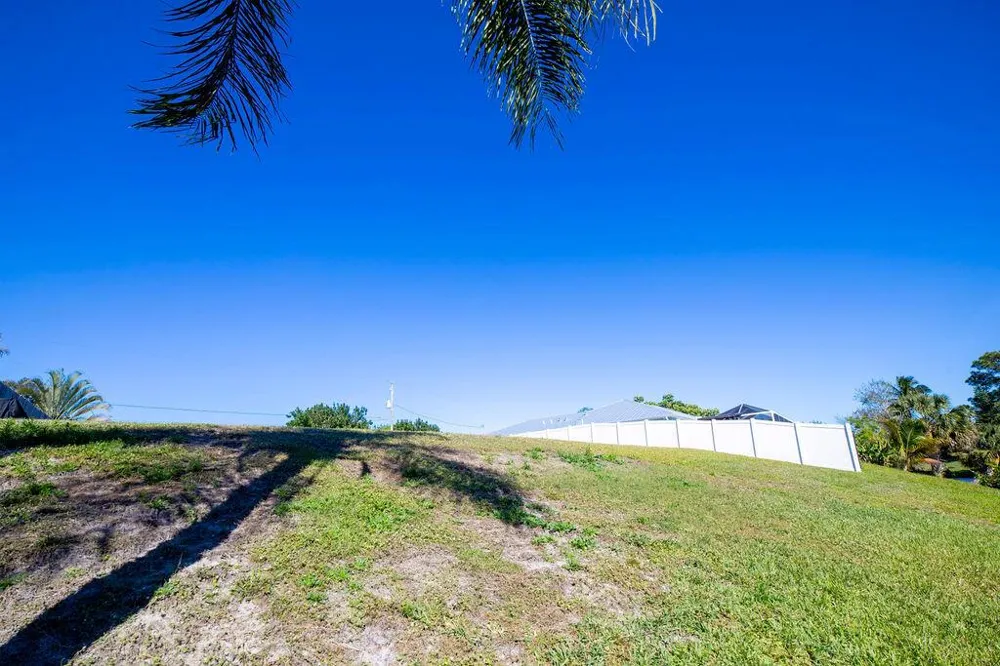 178 NE Dominican Terrace Port St. Lucie, FL 34983