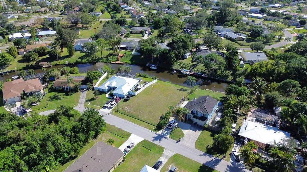 178 NE Dominican Terrace Port St. Lucie, FL 34983