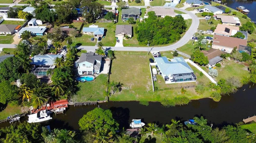 178 NE Dominican Terrace Port St. Lucie, FL 34983