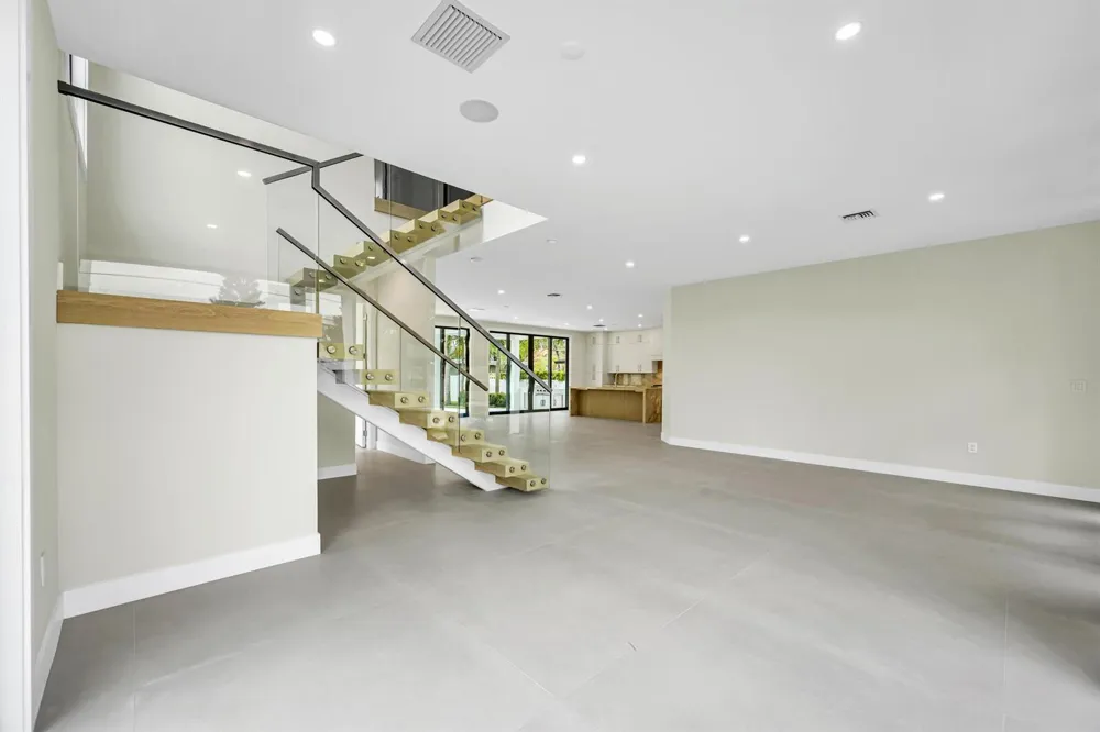 445 NE 11th Avenue Fort Lauderdale, FL 33301