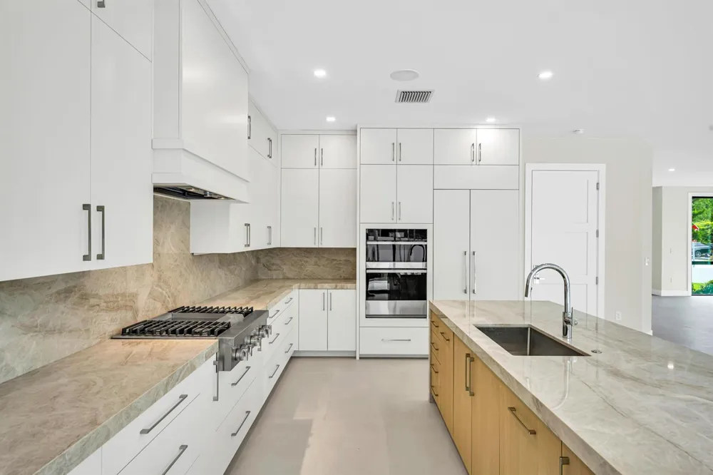 445 NE 11th Avenue Fort Lauderdale, FL 33301