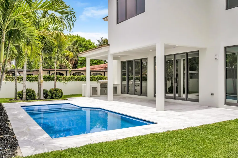 445 NE 11th Avenue Fort Lauderdale, FL 33301