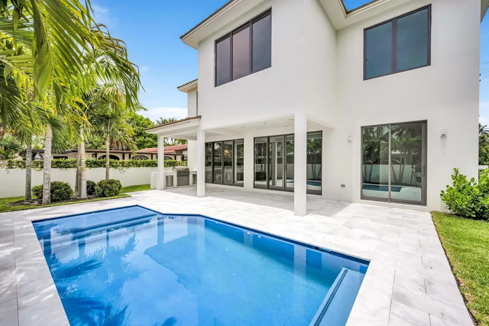 445 NE 11th Avenue Fort Lauderdale, FL 33301