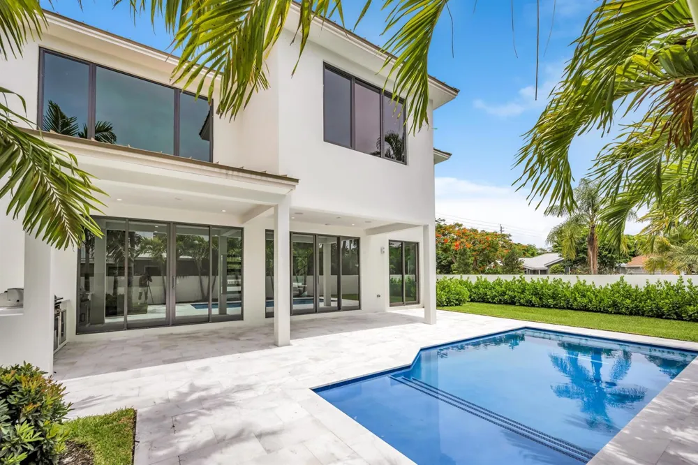 445 NE 11th Avenue Fort Lauderdale, FL 33301