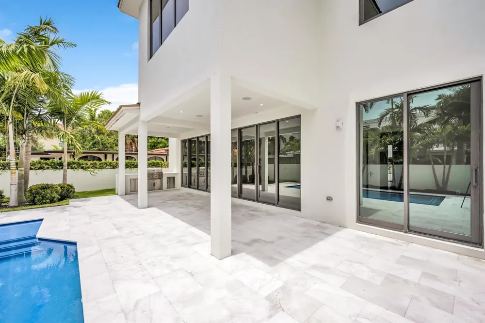 445 NE 11th Avenue Fort Lauderdale, FL 33301