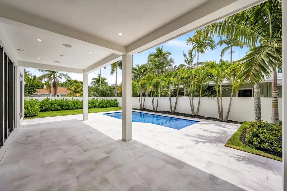 445 NE 11th Avenue Fort Lauderdale, FL 33301