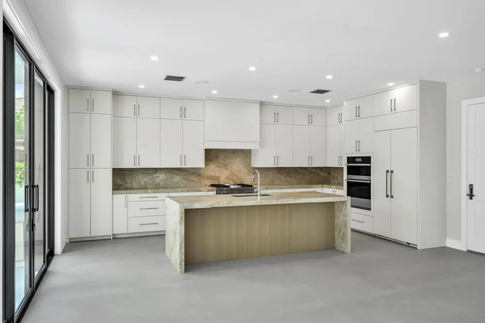 445 NE 11th Avenue Fort Lauderdale, FL 33301