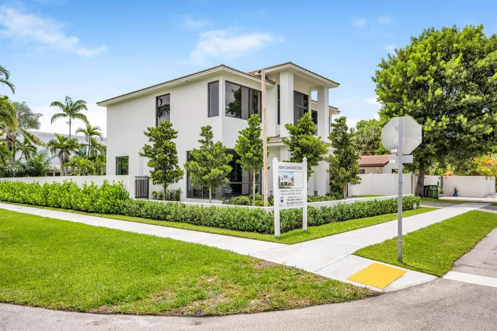 445 NE 11th Avenue Fort Lauderdale, FL 33301