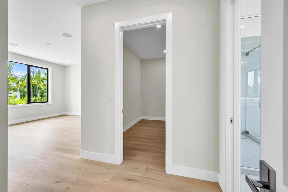 445 NE 11th Avenue Fort Lauderdale, FL 33301