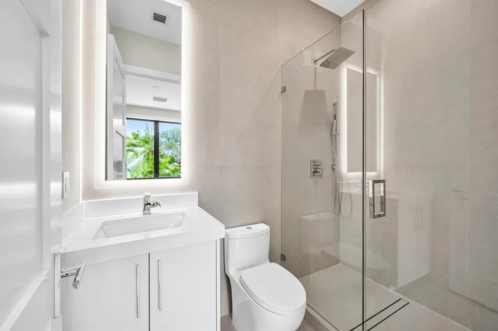 445 NE 11th Avenue Fort Lauderdale, FL 33301