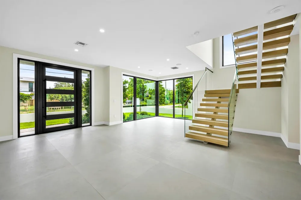 445 NE 11th Avenue Fort Lauderdale, FL 33301