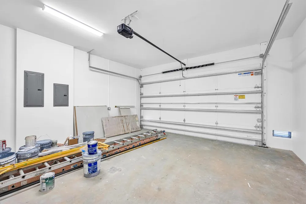 445 NE 11th Avenue Fort Lauderdale, FL 33301
