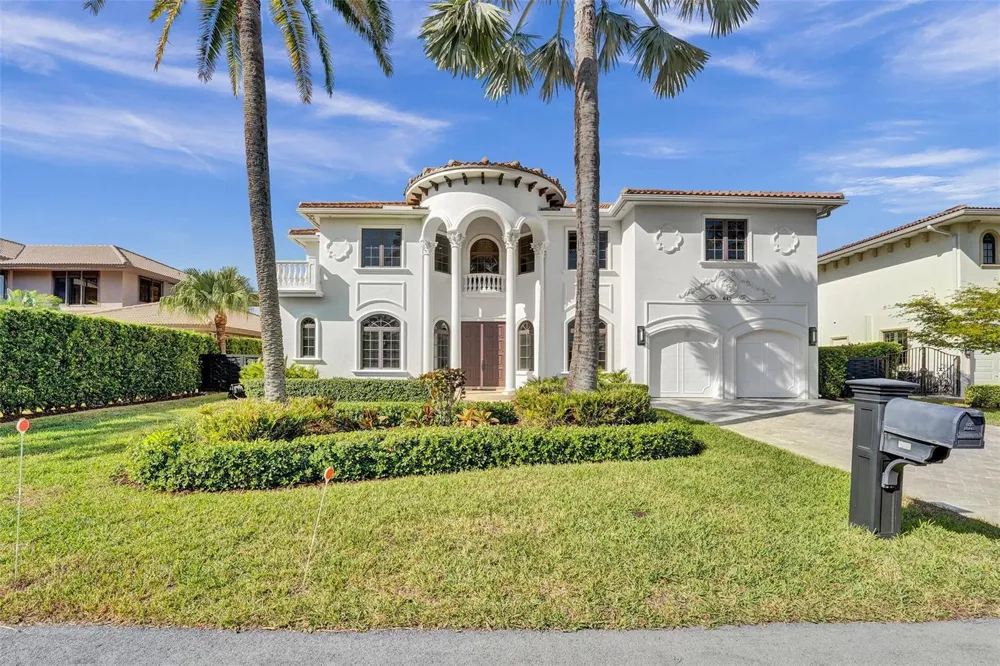 642 Palm Drive Hallandale Beach, FL 33009