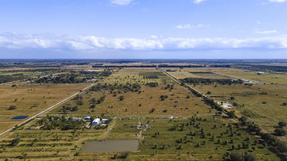 2321 Sneed Road Fort Pierce, FL 34945