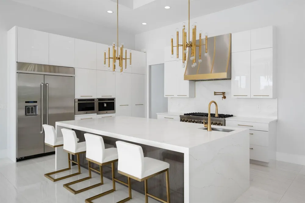 3937 Indian River Drive E Vero Beach, FL 32963