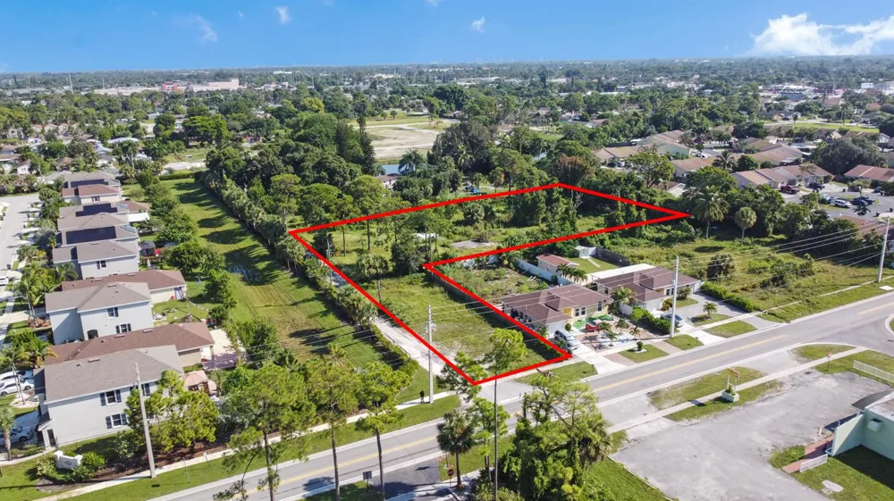 3716 Elaine Drive Lake Worth, FL 33463