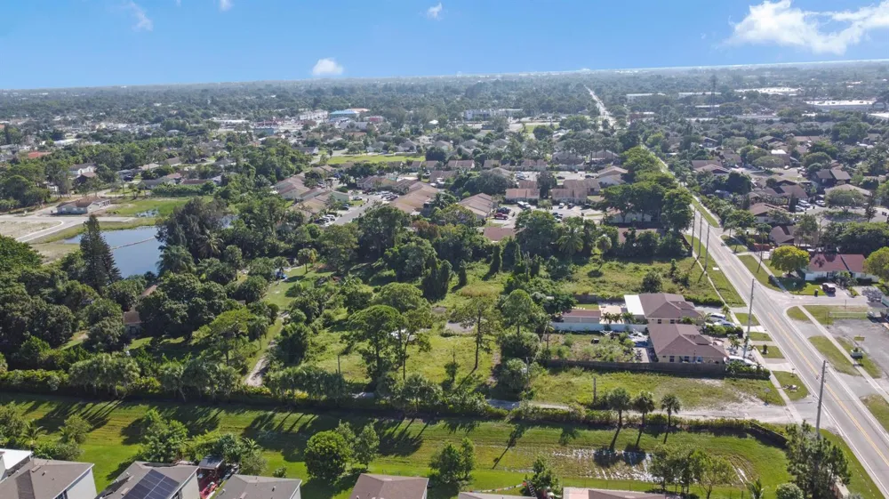 3716 Elaine Drive Lake Worth, FL 33463
